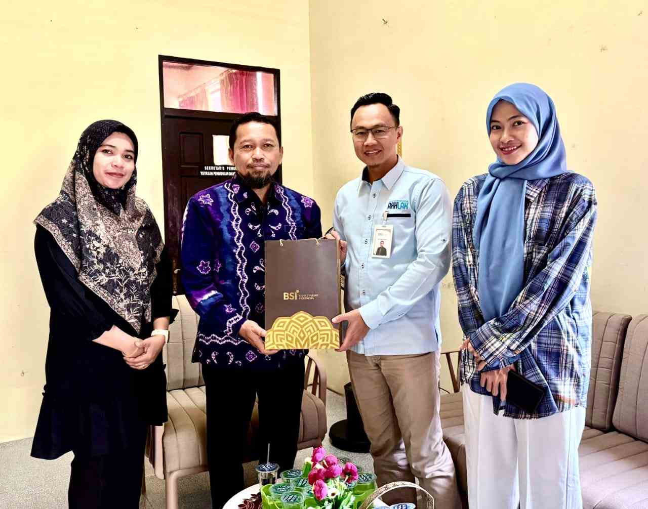 Perkuat Sinergi Pendidikan dan Perbankan Syariah, BSI Jajaki Kerja Sama Strategis dengan STIENAS Banjarmasin