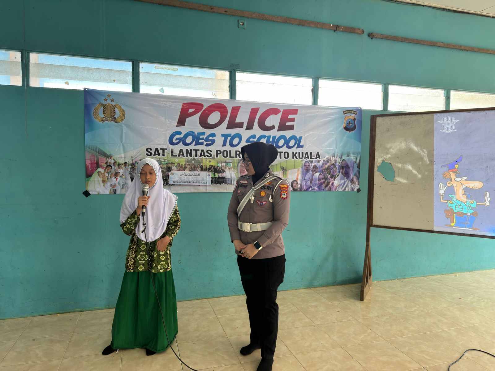 Satlantas Polres Batola Gencarkan “Police Goes To School”, Tanamkan Keselamatan Berlalu Lintas Sejak Dini