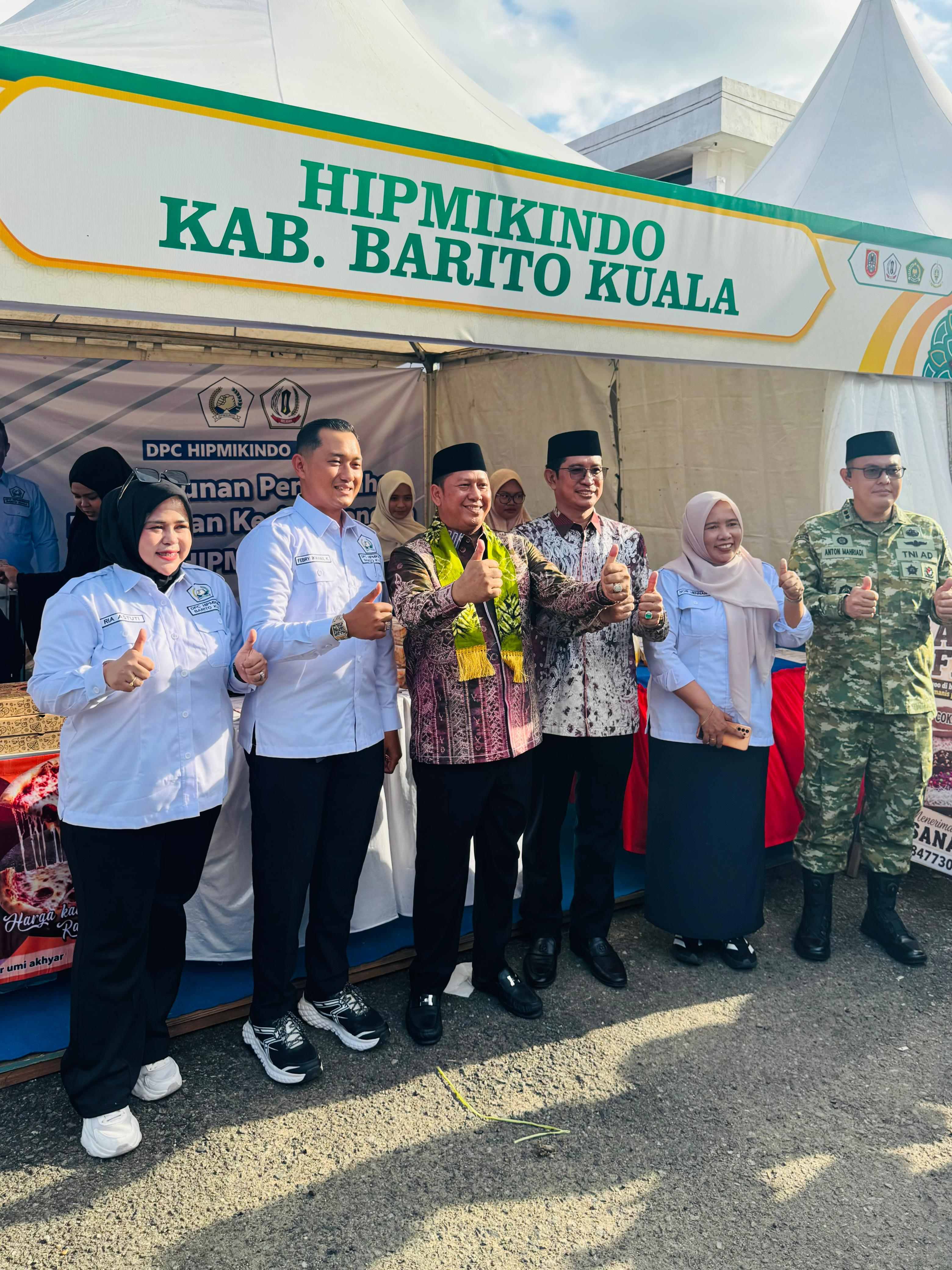 HIPMIKINDO Bersinar di Bazar MTQ XXXVII Kalsel, Produk UMKM Lokal Curi Perhatian Bupati Batola IMG-20260620-WA0046